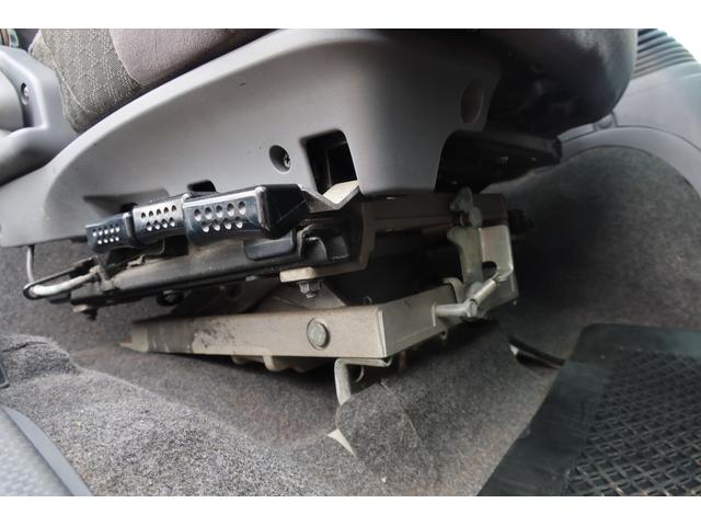 フォワード 　ワイドアルミウイング車　格納ゲート付　内寸６２００×２４１０　Ｈ２４１０　ゲート付２２９０×１５７０　後輪エアサス（64枚目）