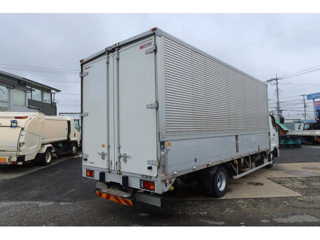 ファイター 　ワイドアルミウイング車　ラッシング２段　床フック５対　内寸６２００×２４００　Ｈ２４００　門高２２９０　門幅２２８０（7枚目）