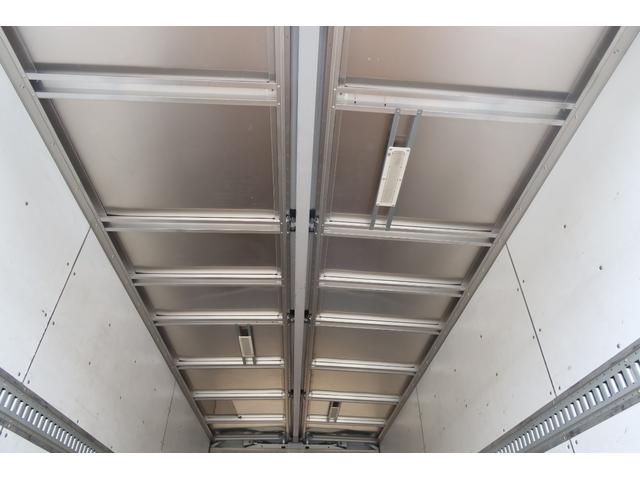 ファイター 　ワイドアルミウイング車　ラッシング２段　床フック５対　内寸６２００×２４００　Ｈ２４００　門高２２９０　門幅２２８０（23枚目）