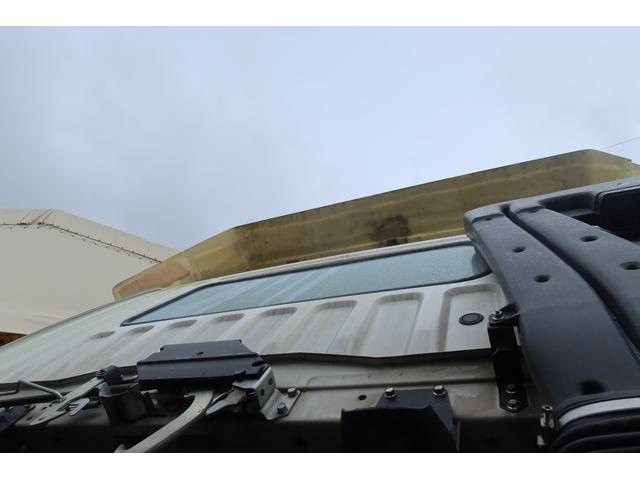 ファイター 　ワイドアルミウイング車　ラッシング２段　床フック５対　内寸６２００×２４００　Ｈ２４００　門高２２９０　門幅２２８０（45枚目）