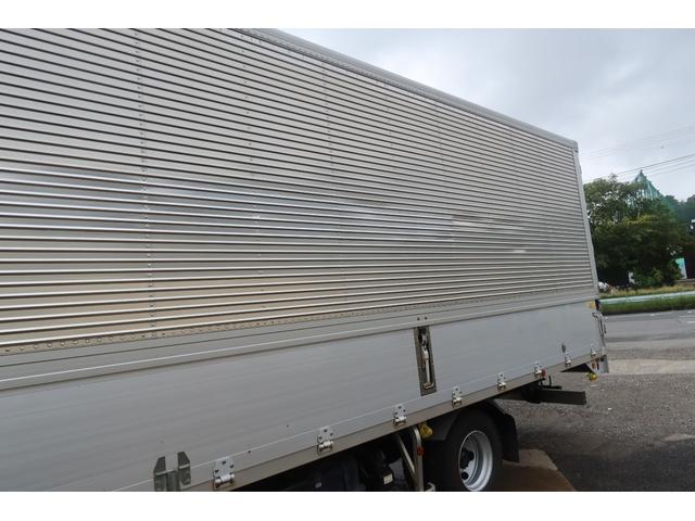 ファイター 　ワイドアルミウイング車　ラッシング２段　床フック５対　内寸６２００×２４００　Ｈ２４００　門高２２９０　門幅２２８０（75枚目）