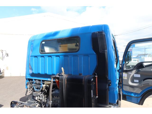 キャンター 　ワイド　極東　巻込みパッカー車　６．２立米　積載３１００ｋｇ　連続スイッチ付　汚水タンク付（29枚目）