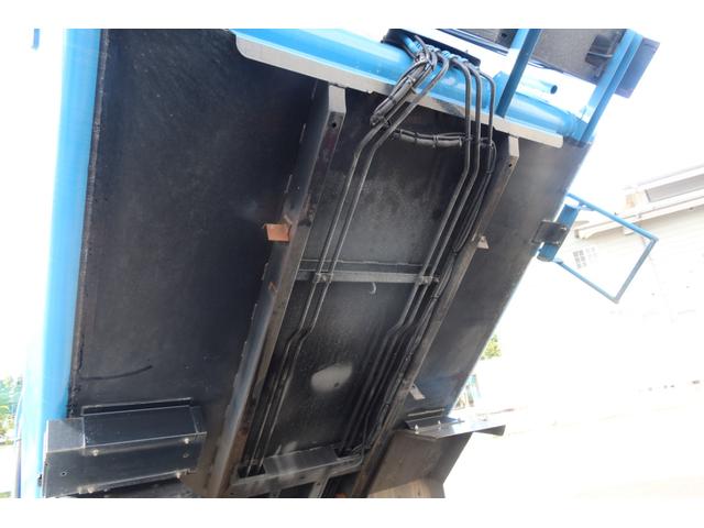 キャンター 　ワイド　極東　巻込みパッカー車　６．２立米　積載３１００ｋｇ　連続スイッチ付　汚水タンク付（33枚目）