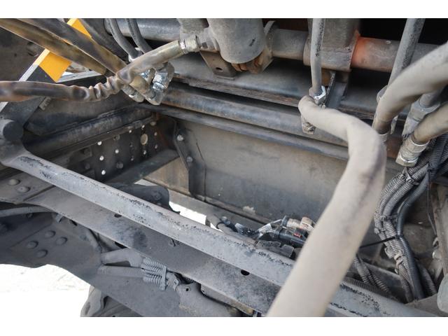キャンター 　ワイド　極東　巻込みパッカー車　６．２立米　積載３１００ｋｇ　連続スイッチ付　汚水タンク付（37枚目）