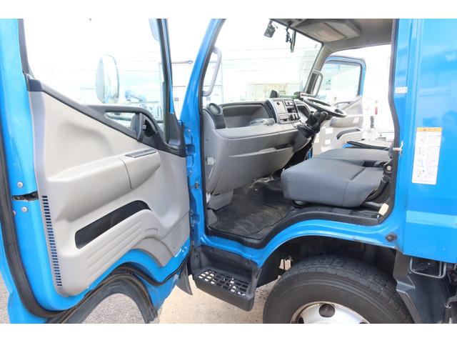キャンター 　ワイド　極東　巻込みパッカー車　６．２立米　積載３１００ｋｇ　連続スイッチ付　汚水タンク付（76枚目）