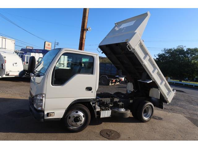 エルフトラック 　４ＷＤ　ダンプ　極東　積載２９５０ｋｇ（12枚目）