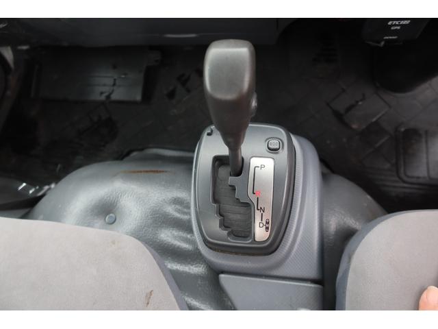 タイタントラック 標準ロング平ボディー 積載2000kg オートマ車 荷台内寸4350×1790 床フック4対(54枚目)