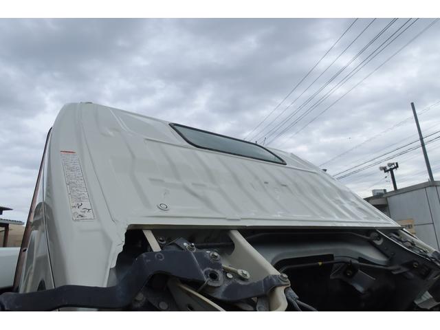 デュトロ 10尺 平ボディー 積載2000kg(15枚目)