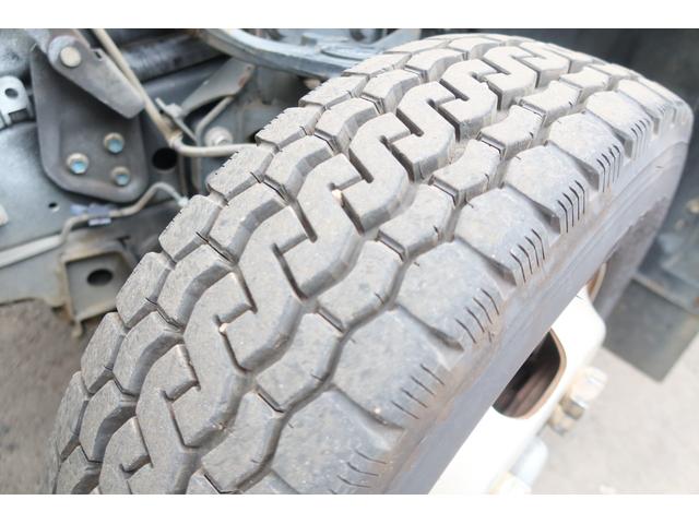 デュトロ 10尺 平ボディー 積載2000kg(21枚目)