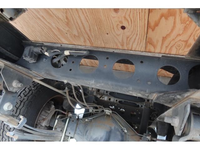 デュトロ 10尺 平ボディー 積載2000kg(31枚目)