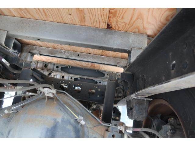 デュトロ 10尺 平ボディー 積載2000kg(32枚目)