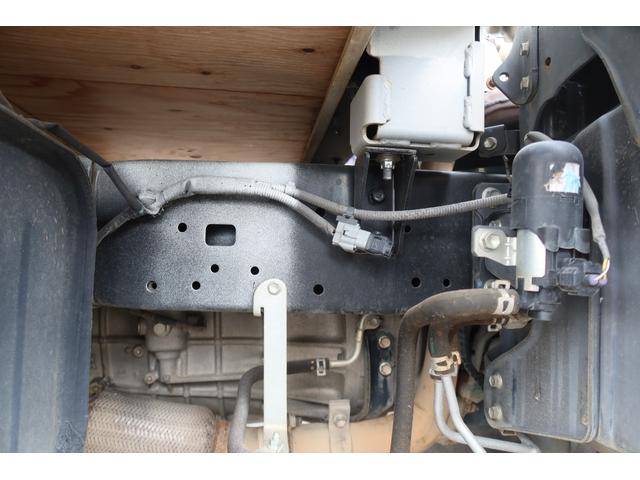 デュトロ 10尺 平ボディー 積載2000kg(39枚目)