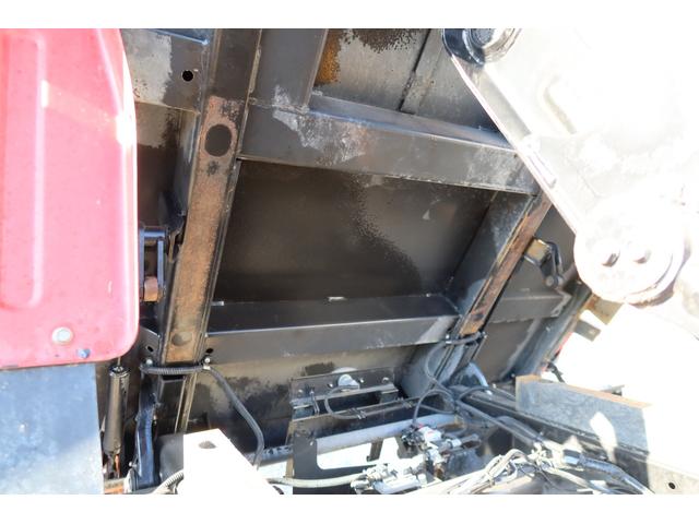 キャンター 　ダンプ　積載２０００ｋｇ　電動コボレーン（17枚目）