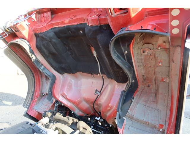 キャンター 　ダンプ　積載２０００ｋｇ　電動コボレーン（46枚目）