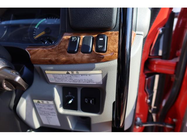 キャンター 　ダンプ　積載２０００ｋｇ　電動コボレーン（67枚目）