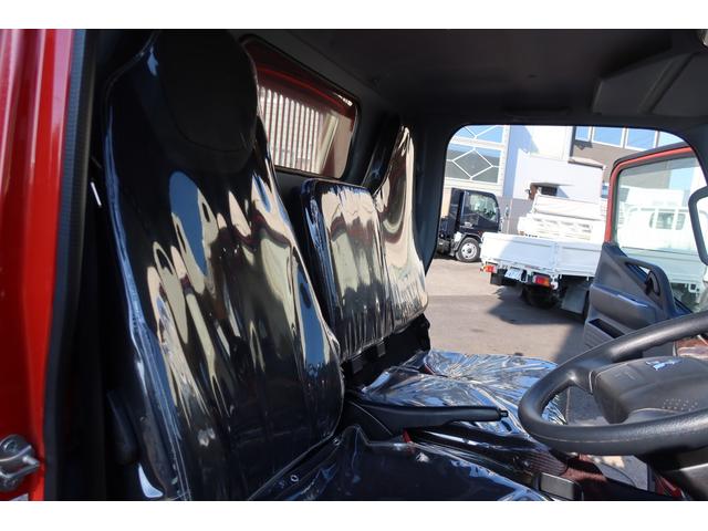 キャンター 　ダンプ　積載２０００ｋｇ　電動コボレーン（70枚目）