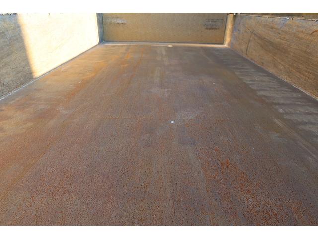 キャンター 　ダンプ　積載３０００ｋｇ（10枚目）
