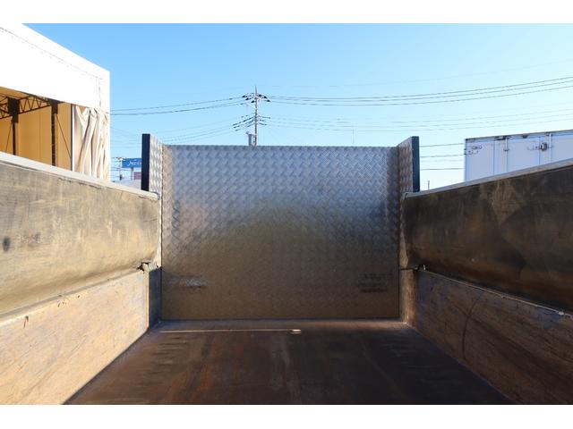 キャンター 　ダンプ　積載３０００ｋｇ（13枚目）