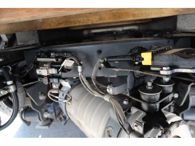 キャンター Ｗキャブ全低床　リアエアコン付（15枚目）