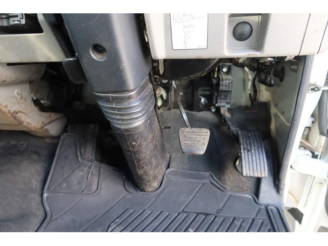 キャンター Ｗキャブ全低床　リアエアコン付（45枚目）