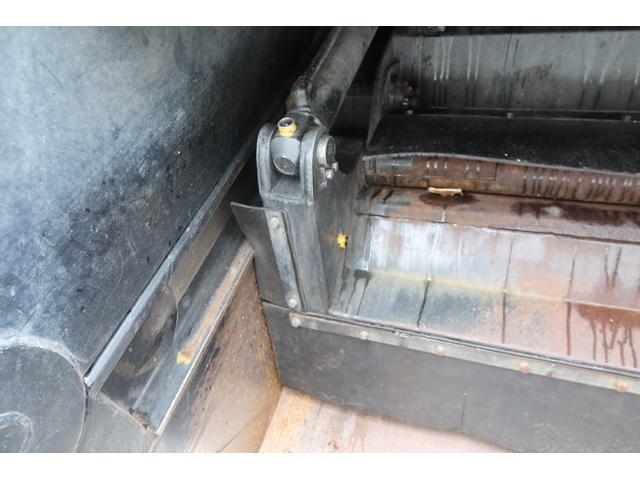 ヒノレンジャー 　極東　プレスパッカー車　６．２立米　連続スイッチ付　汚水タンク付（19枚目）