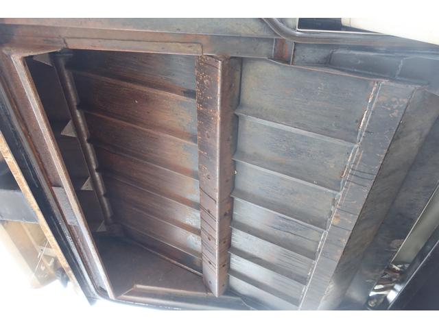 ヒノレンジャー 　極東　プレスパッカー車　６．２立米　連続スイッチ付　汚水タンク付（30枚目）