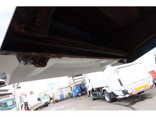 エルフトラック 新明和 ワイド 巻き込みパッカー車 5.8立米 汚水タンク付 連続スイッチ付(19枚目)