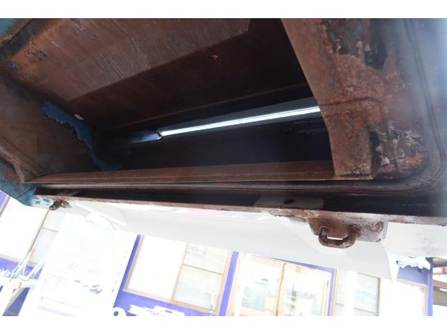 エルフトラック 新明和 ワイド 巻き込みパッカー車 5.8立米 汚水タンク付 連続スイッチ付(20枚目)