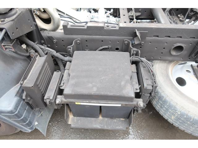 キャンター 　極東　ダンプ　積載３０００ｋｇ　手動コボレーン付（26枚目）