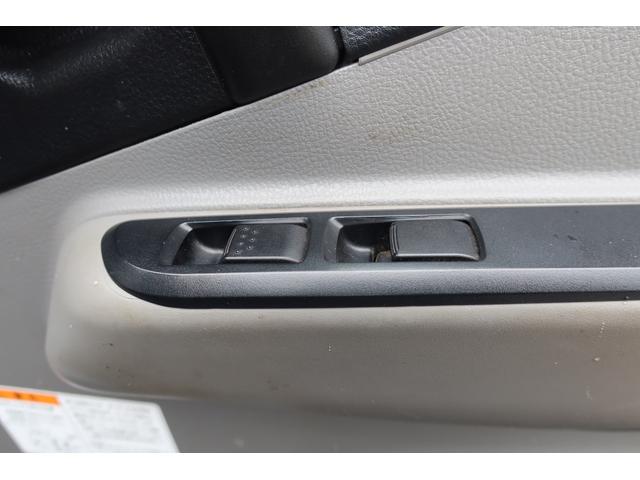 キャンター 　極東　ダンプ　積載３０００ｋｇ　手動コボレーン付（51枚目）