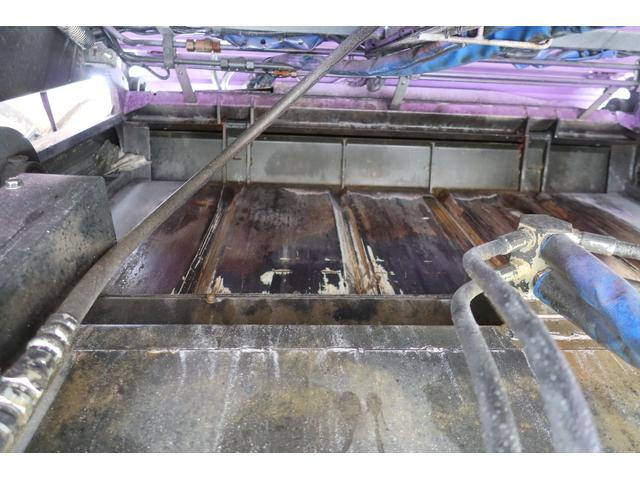 フォワード 　新明和　プレスパッカー車　８．２立米　汚水タンク付　連続スイッチ付　積載１７５０ｋｇ（20枚目）