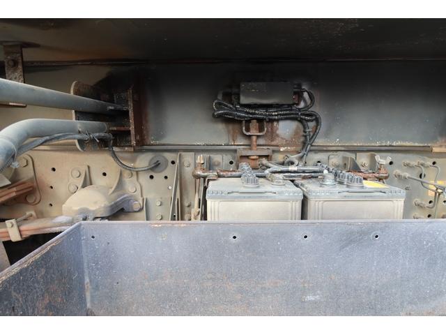 フォワード 　新明和　プレスパッカー車　８．２立米　汚水タンク付　連続スイッチ付　積載１７５０ｋｇ（44枚目）