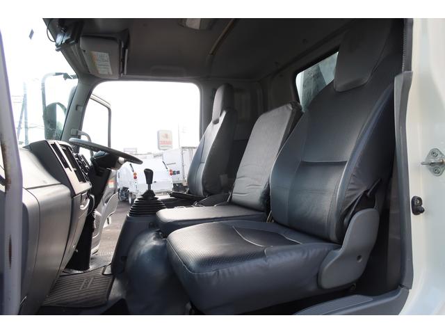 フォワード 　新明和　プレスパッカー車　８．２立米　汚水タンク付　連続スイッチ付　積載１７５０ｋｇ（78枚目）