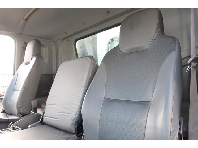 フォワード 　新明和　プレスパッカー車　８．２立米　汚水タンク付　連続スイッチ付　積載１７５０ｋｇ（79枚目）