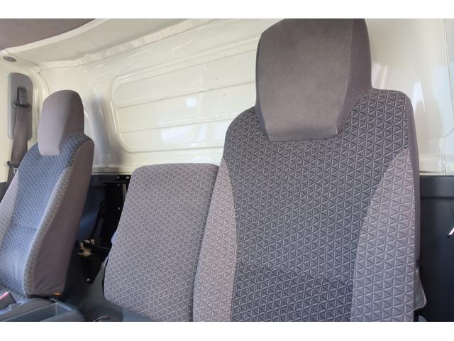 エルフトラック 　ワイド　冷蔵冷凍車　－５度設定　東プレ　内寸４２８０×１９４０　Ｈ１９１０（65枚目）