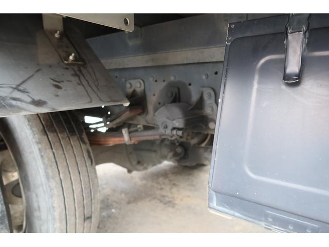 フォワード 　アルミブロック平ボディー　ベッド付　荷台内寸６２２０×２２２０　左右アオリＨ５００　後アオリＨ４００　床フック７対（23枚目）