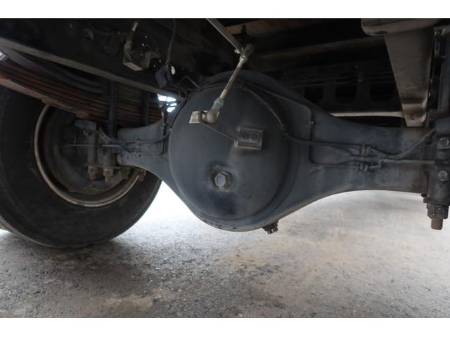 フォワード 　アルミブロック平ボディー　ベッド付　荷台内寸６２２０×２２２０　左右アオリＨ５００　後アオリＨ４００　床フック７対（25枚目）