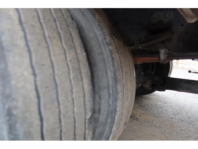 フォワード 　アルミブロック平ボディー　ベッド付　荷台内寸６２２０×２２２０　左右アオリＨ５００　後アオリＨ４００　床フック７対（28枚目）