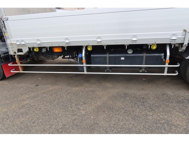 フォワード 　アルミブロック平ボディー　ベッド付　荷台内寸６２２０×２２２０　左右アオリＨ５００　後アオリＨ４００　床フック７対（35枚目）