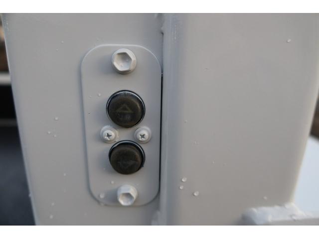 エルフトラック Wキャブ PG付 積載2000kg 荷台内寸2030×1620 ゲート付1050×1570(32枚目)