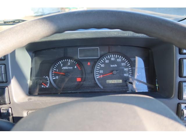 エルフトラック 　標準ロング平ボディー　積載３０００ｋｇ　荷台内寸４３５０×１７９０（53枚目）