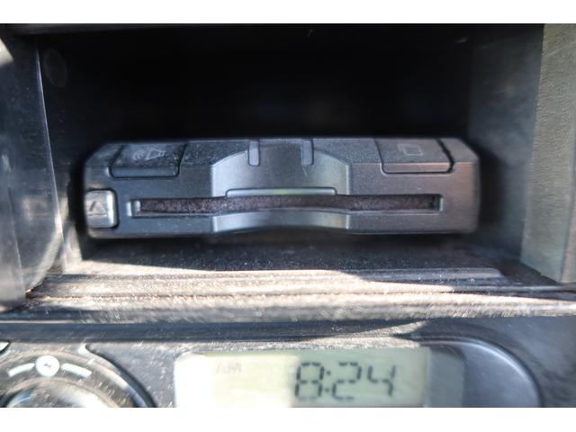 エルフトラック 　標準ロング平ボディー　積載３０００ｋｇ　荷台内寸４３５０×１７９０（56枚目）