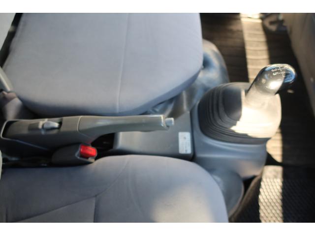 エルフトラック 　標準ロング平ボディー　積載３０００ｋｇ　荷台内寸４３５０×１７９０（59枚目）