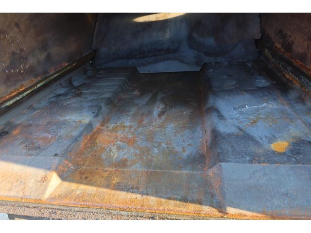 エルフトラック 　極東　プレスパッカー車　４．２立米　汚水タンク付　積載２０００ｋｇ　左スライドドア（25枚目）