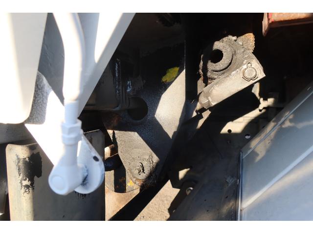 エルフトラック 　極東　プレスパッカー車　４．２立米　汚水タンク付　積載２０００ｋｇ　左スライドドア（47枚目）