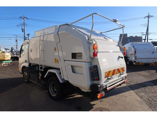 ダイナトラック 　モリタ　巻込みパッカー車　５．０立米　積載２５５０ｋｇ　汚水タンク付　連続スイッチ付（5枚目）