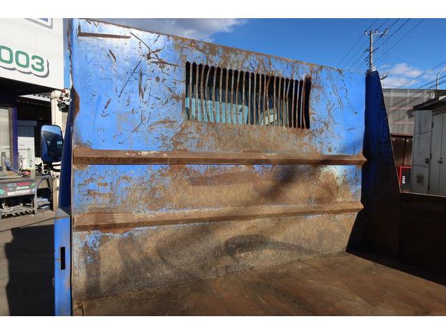 タイタントラック 　高床　ダンプ　積載３０００ｋｇ（12枚目）