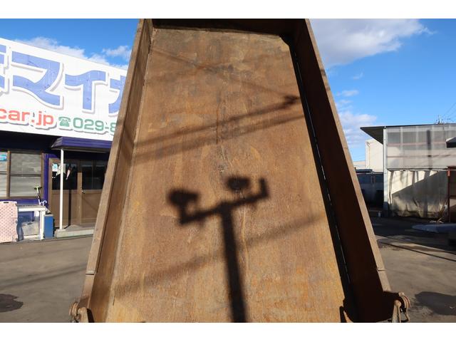 タイタントラック 　高床　ダンプ　積載３０００ｋｇ（18枚目）