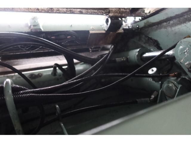 デュトロ 　新明和　巻込みパッカー車　５．１立米　汚水タンク付　連続スイッチ付　積載２０００ｋｇ（17枚目）