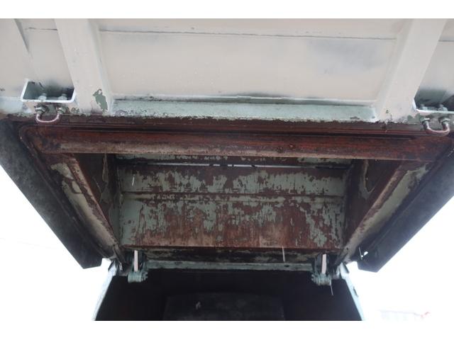 デュトロ 　新明和　巻込みパッカー車　５．１立米　汚水タンク付　連続スイッチ付　積載２０００ｋｇ（22枚目）